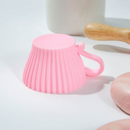 Цена за 2 шт. Форма для выпечки Доляна Алиса в стране чудес, силикон, 9?7?4.5 см, внутренний размер 6.5?6.5?4.5 см, фиолетовая  фото 2