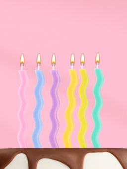 Цена за 2 шт. Свечи для торта Волна, 6 шт., разноцветные