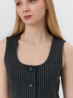 Жилет женский в полоску