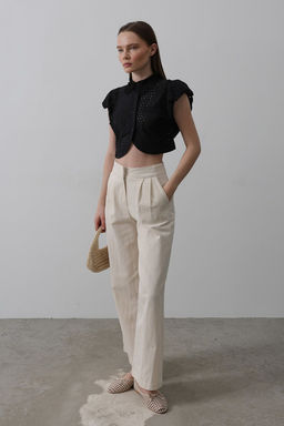 Siyah %100 Pamuk Brode Kolsuz Crop Gomlek TWOSS25GO00175