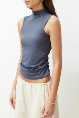 Antrasit Duz Basic Dik Yaka Regular S?f?r Kol Bluz TWOSS24BZ00406 - Trendyolmilla фото 3