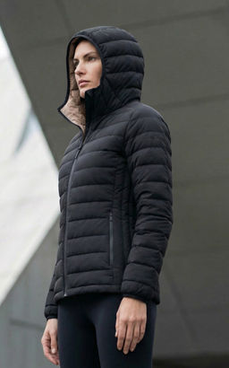 Куртка женская стёганая с капюшоном с графеновой подкладкой черного цвета 9624_1Ch - Valianly фото 18