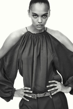 Blusa con hombros cut-out - H&m фото 4