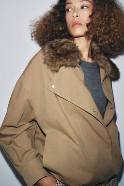 FAUX FUR COLLAR BOMBER JACKET ZW COLLECTION - Zara фото 2