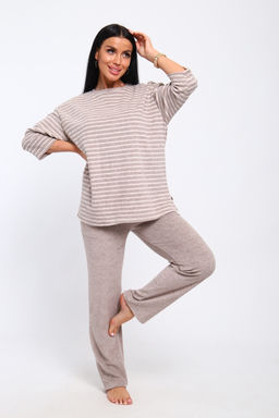 Костюм 375711 домашний махровый в полоску