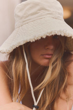 FRAYED BUCKET HAT - Zara фото 2