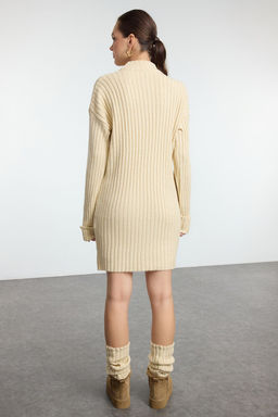 TRENDYOLMILLA Tas Mini Triko Yumusak Dokulu Tozluklu Elbise TWOAW25EL00083  фото 5