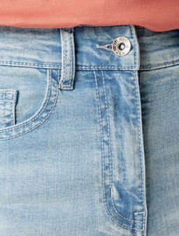 Джинсы трубы прямые с декоративной стиркой из эластичного денима - Vilatte фото 3