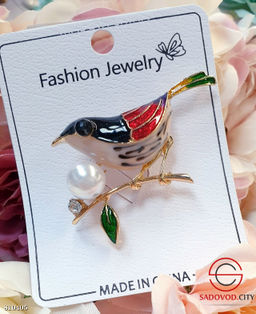 Брошь женская на булавке