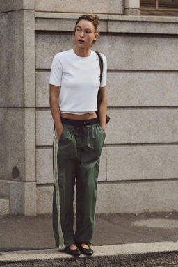 BASIC PLAIN KNIT SHORT SLEEVE TOP - Zara фото 2