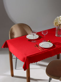 Скатерть Доляна, однотонная, 140?100 см, красная, 140 г/м?, 100% п/э