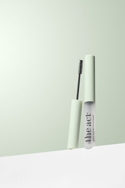 The Act Гель для бровей  фото 4