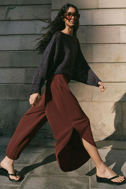 PANTAL?N FLUIDO ABERTURAS / Marr?n