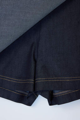 Koyu Mavi Aksesuar Detayl? Ekstra Esnek Denim Sort Etek TWOSS26SR00003 - Trendyolmilla фото 6