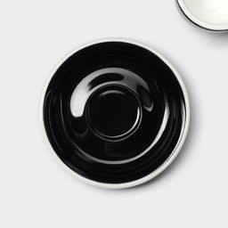 Кофейная пара фарфоровая Magistro Coffee time, 2 предмета: чашка 80 мл, блюдце d=11,5 см, цвет чёрный  фото 4