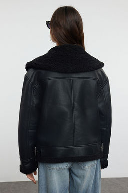 Siyah Regular Kal?p Pelus Detayl? Suni Deri Biker Ceket Mont TWOAW25MO00037 - Trendyolmilla фото 12