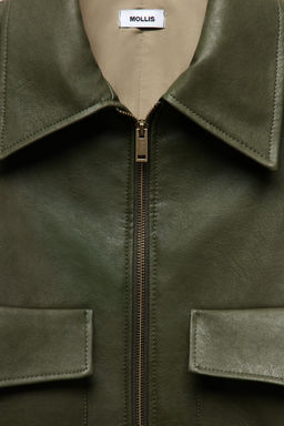 Куртка укороченная из экокожи с накладными карманами - Mollis фото 4