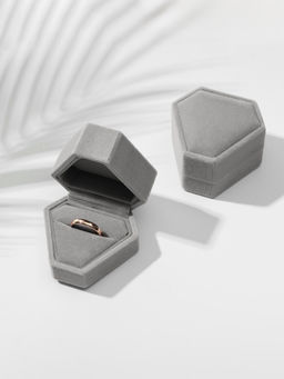 Футляр под серьги, кольцо «Кристалл», бархатный, 6.5×6.4 см, серый