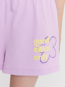 Шорты для девочек лиловые с надписью good vibes only - Mark formelle фото 6