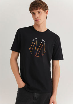 Mavi Logo Bask?l? Siyah Tisort
