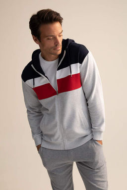 Толстовка Comfort Fit на мягкой подкладке на молнии