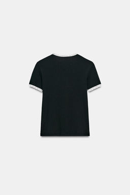 CAMISETA MANGA CORTA ENCAJE / Negro / Blanco