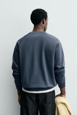 FADED CREW NECK SWEATSHIRT - Zara фото 3
