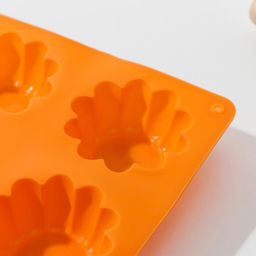 Форма для выпечки Доляна «Сладости. Круг риб», силикон, 25.5×17.5×3 см, 6 ячеек (d=7 см), синяя