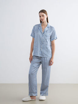 G?mlek Yaka ?izgili Kad?n Pijama Tak?m