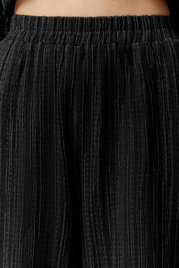 Siyah Beli Lastikli Dokulu Kumas Dokuma Pantolon TWOSS24PL00142