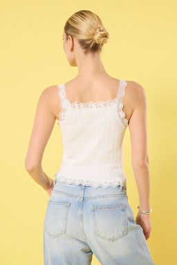 Trendyolmilla Ekru Dantel Detayl? Ince Triko Bluz TWOSS25BZ00177  фото 4