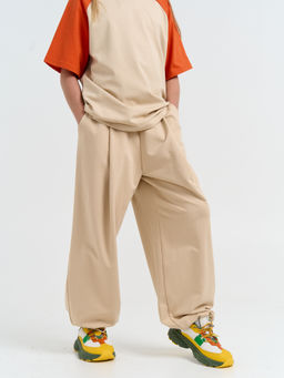 Джоггеры оверсайз облегченные Крем-брюле с карманами 7+ - Bungly фото 2