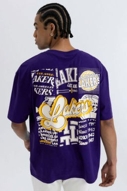 DeFactoFit NBA Los Angeles Lakers Oversize Genis Kal?p Bisiklet Yaka K?sa Kollu Tisort
