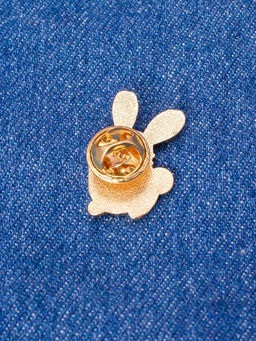 Значок металлический iLikeGift "Friendly bunny"