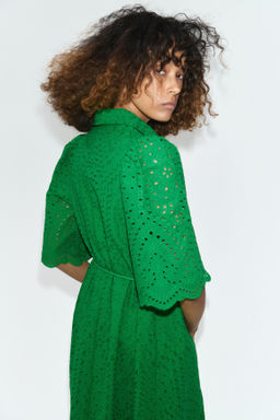 Vestido camisero de algod?n con bordado ingl?s - H&m фото 5