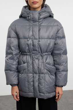Gri Oversize Kapusonlu Kaz Tuylu Sisme Mont TWOAW25MO00111 - Trendyolmilla фото 3