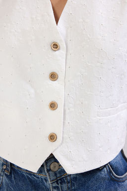 Trendyolmilla Beyaz Regular V Yaka Regular Fit Brode/Fisto Yelek TWOSS25YE00089  фото 3