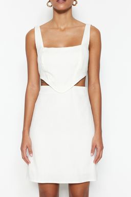 TRENDYOLMILLA Haki A-Kesim Mini Pamuklu Pencere/Cut Out Detayl? Detayl? Kare Yaka Dokuma Elbise TWOSS23EL00596  фото 4