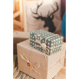 Цена за 10 шт. Бумага упаковочная крафтовая Звёзды 23 февраля, 50?70 см