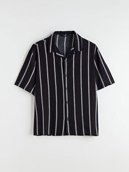 Regular Fit Resort Yaka ?izgili Erkek G?mlek