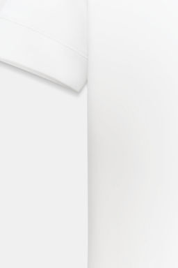 MINIMAL SHORT SLEEVE T-SHIRT - Zara фото 3