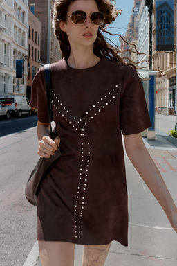 STUDDED FAUX SUEDE DRESS - Zara фото 4
