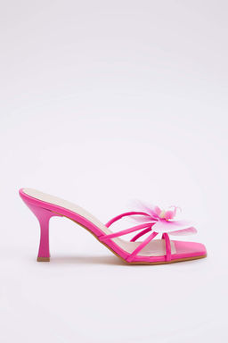 Trendyol Shoes Fusya Cicek Detayl? Kare Burun Kad?n Ince Topuklu Terlik TAKSS25TO00106 - Trendyolmilla фото 4