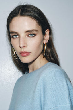 TEARDROP DANGLE EARRINGS