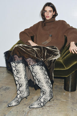 ANIMAL PRINT HEEL BOOTS