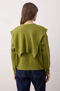 Yag Yesil Yumusak Dokulu Genis Kal?p Sall? Triko Kazak TWOAW26KZ00166