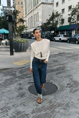 JERSEY PUNTO HOMBRERAS / Crudo