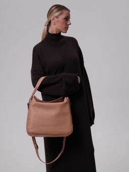 Сумка кожаная на плечо Azaro 30925 бежевая нуга