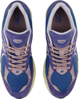 Кроссовки взрослые