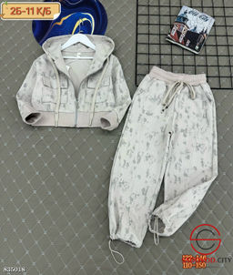 Костюм спортивный для девочки